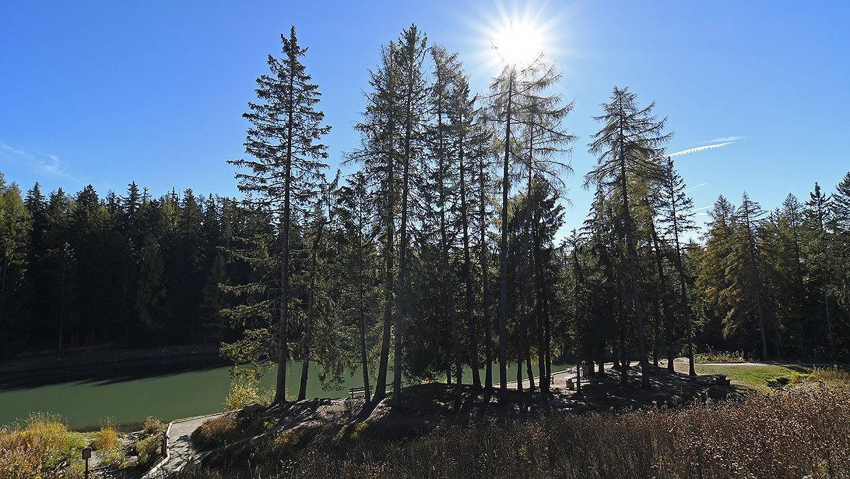 Amazing Lake Miriouges, Crans Montana, Valais
