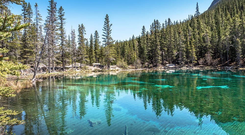 stunning blue Grassi lake in Canmore