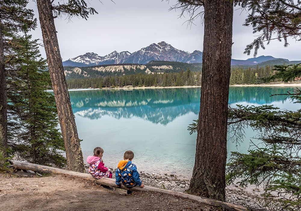 best photography spots in Canada, Annette lake , Jasper National Park