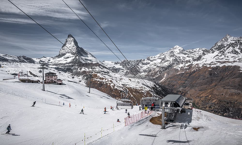 Skiing in Zermatt – The complete Resort Guide + Map & Tips | Packed Again
