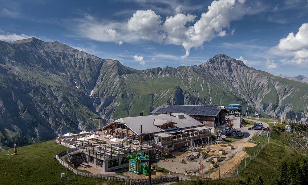 areal view of the Sillerenbühl in Adelboden 