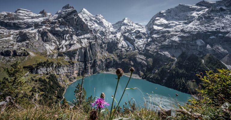 view of the Oeschinensee from Panorama hike