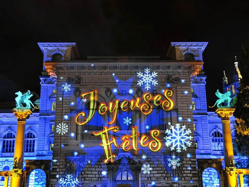 lightshow on a building in Lausanne during the Christmas time
