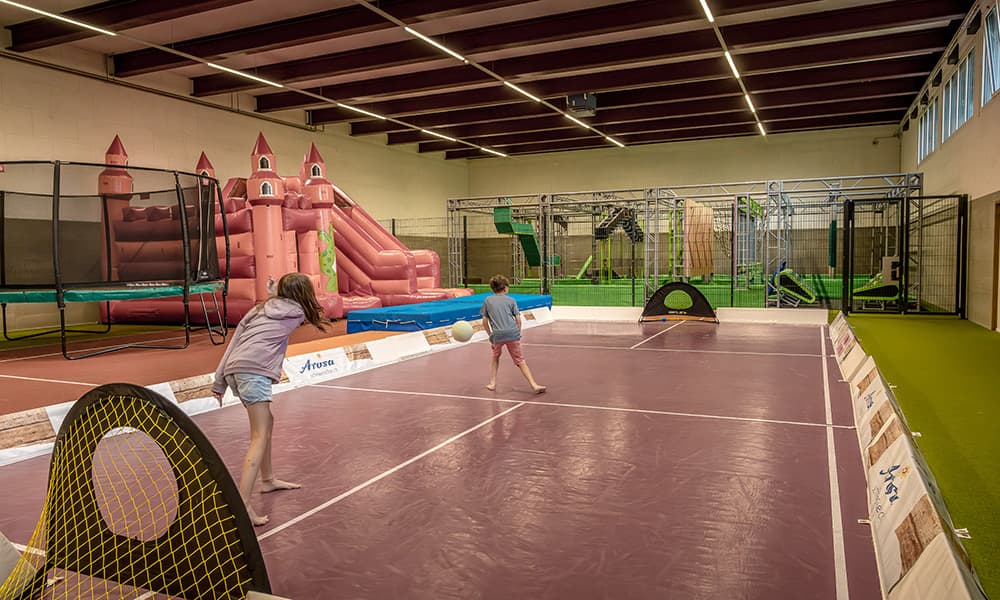 indoor play are with ninja course at Hotel Sunstar Arosa